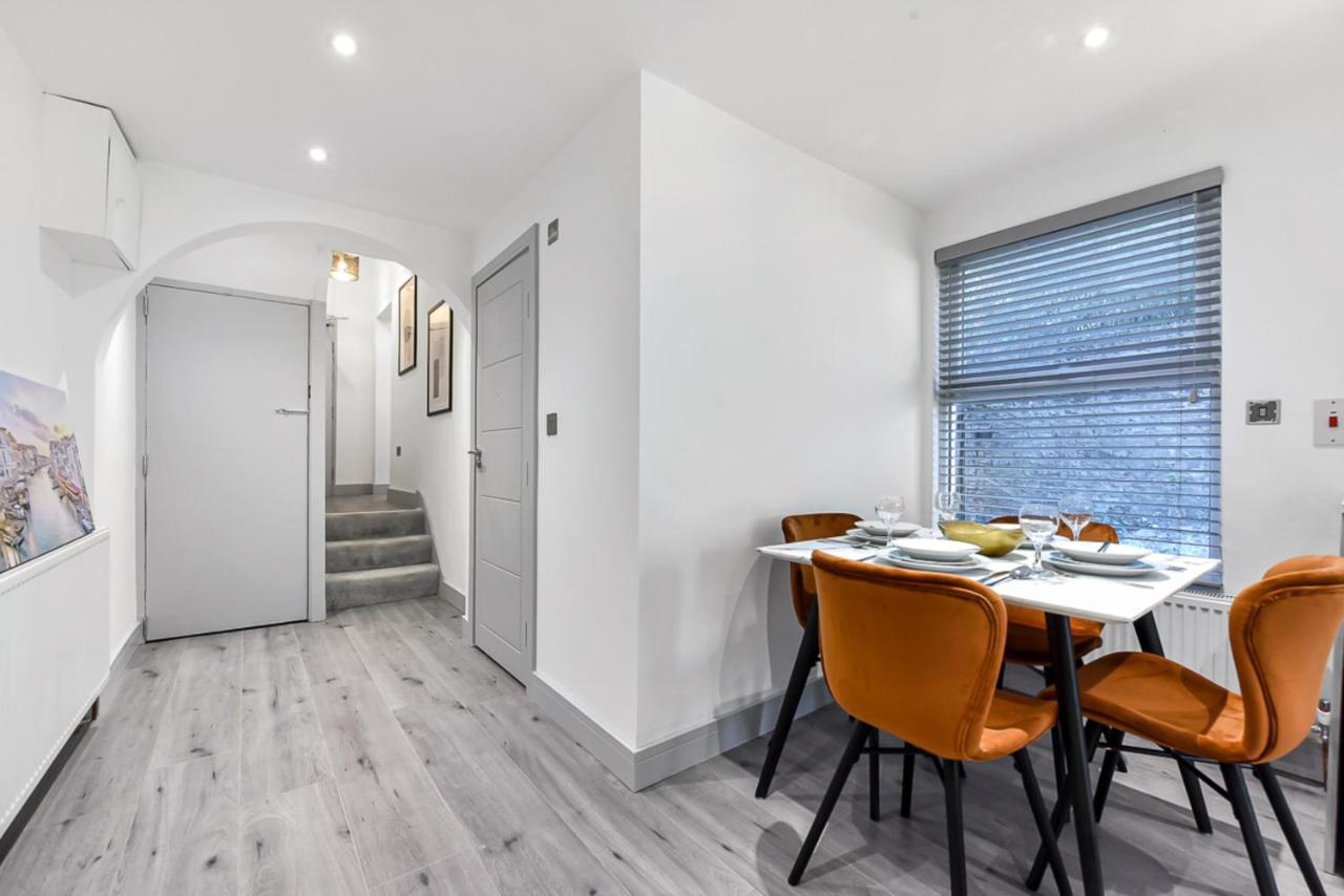 Lovely 2 Bedroom Apartment In Greater London Exteriör bild